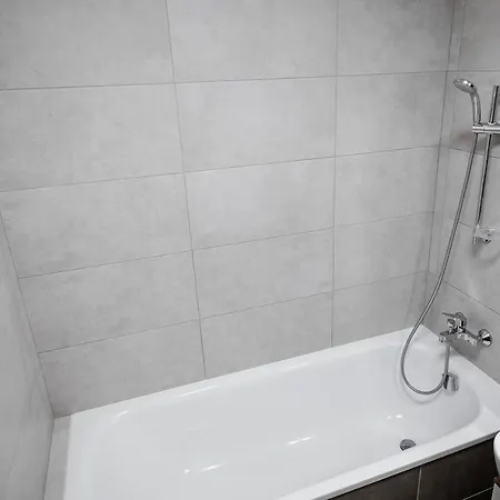 Ah Mlynska Basta Ii Free Parking